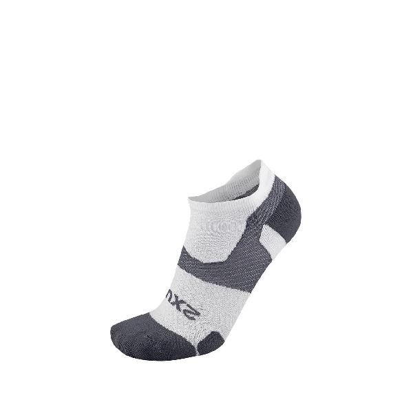 Foto van 2XU Vectr Light Cushion No Show hardloopsokken White/Grey unisex