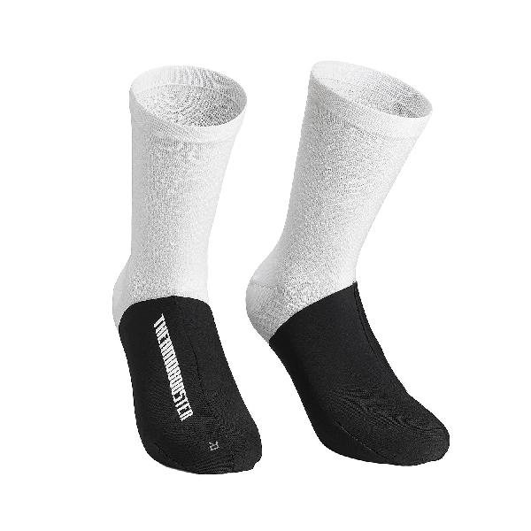 Foto van Assos ThermoBooster Cover Socks P1 overschoenen Black Series unisex