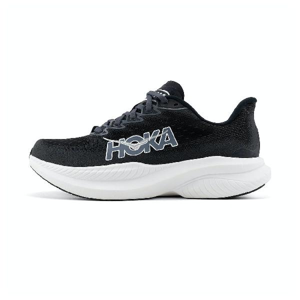 Foto van Hoka Mach 6 hardloopschoenen Black/White dames